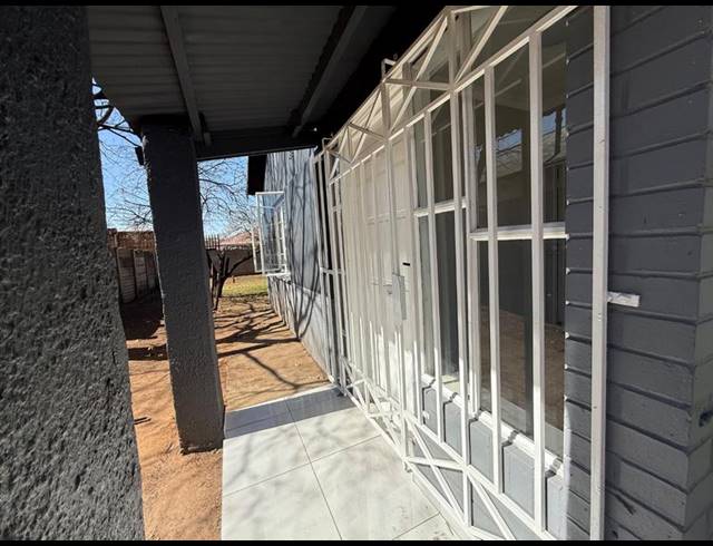 3 BEDROOM HOUSE FOR SALE IN VANDERBIJLPARK CW 6